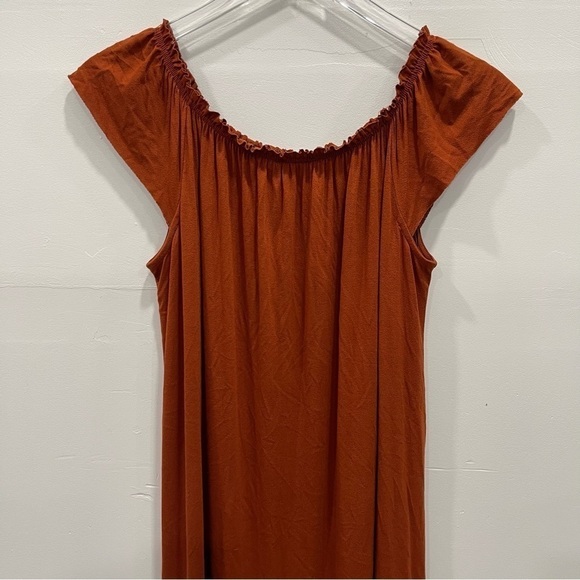 Apricot Lane Boutique Ruffle Hem High Lo Dress in Rust Small - Picture 3 of 9